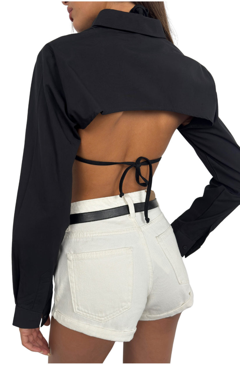 Camisa corta ovalada de Black Fashion - Negra